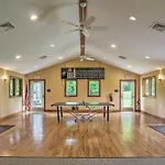 Lake Wallenpaupack Cabin With Shared Pool!